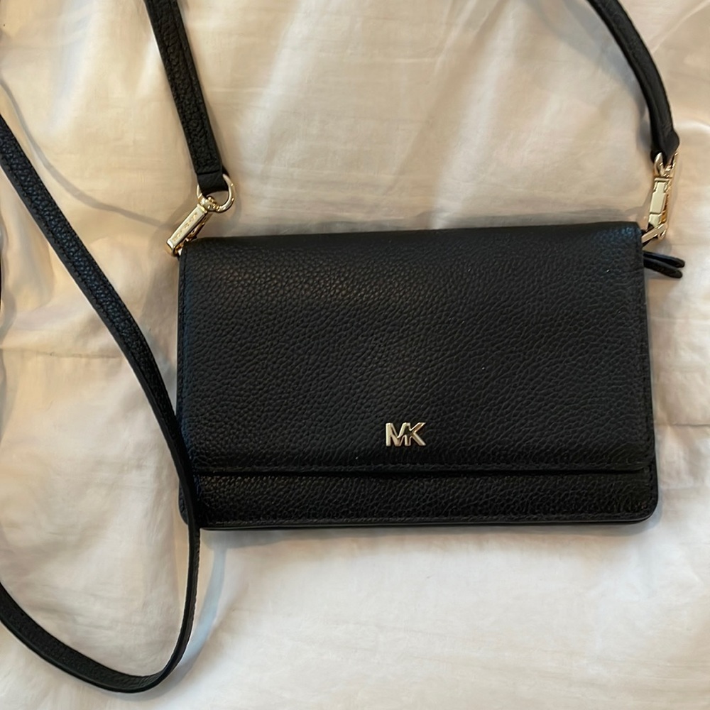 Michael Kors Wallet Bag